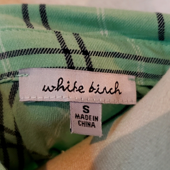 White Birch Mint Plaid Ombre Distressed Flannel Top NEW - Picture 6 of 7